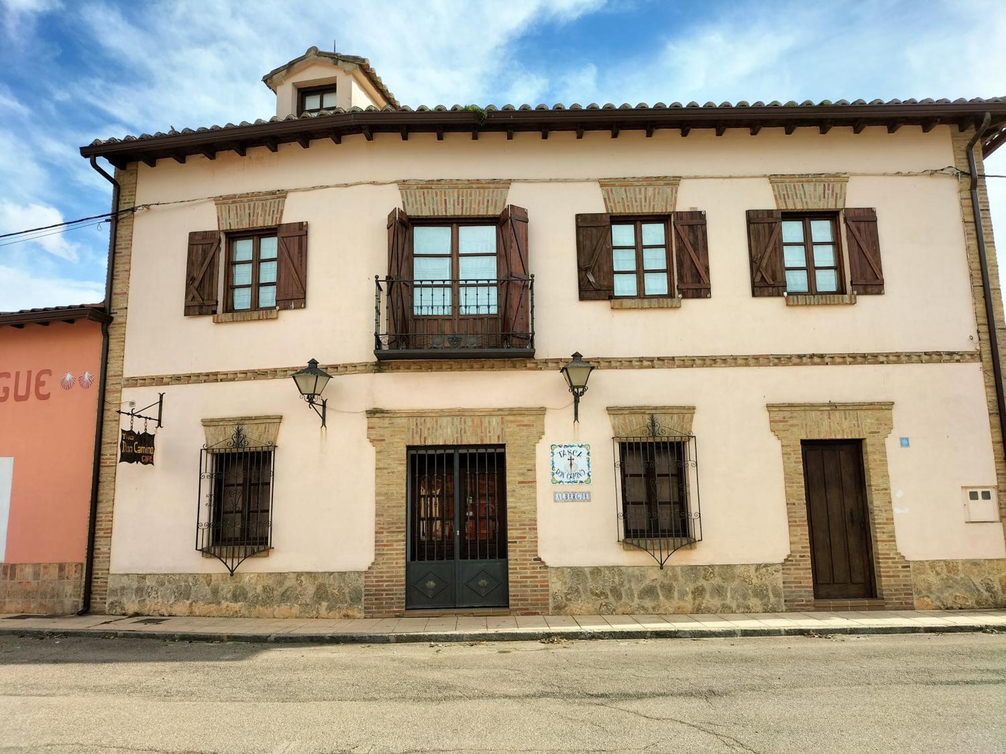 Don Camino Low Cost Villalcázar de Sirga Eksteriør bilde